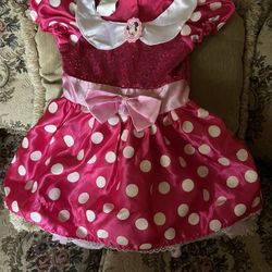 costume