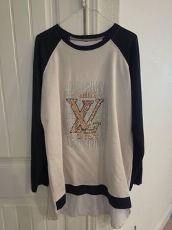 Long Sleeves high-low style