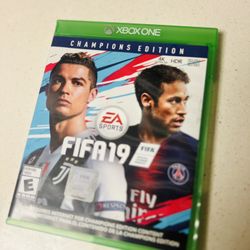 FIFA 19 – Champions Edition (Xbox One)
