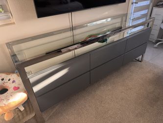 Modani Quality Dresser NEW Gray With Glass 