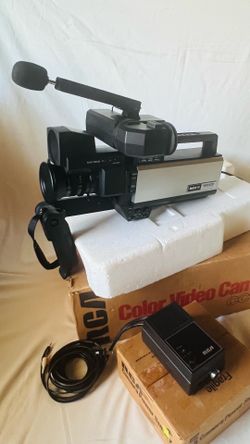 RCA CC015 NewVicon Color Video Camera (1983) w/ CPS-01 Power Adapter — Tested Workin