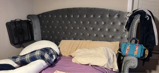 Gray Tufted Upholstered Bed Headboard
