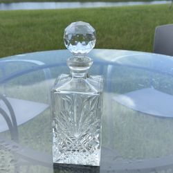 Bohemian Crystal Whiskey Decanter – Elegant & Timeless