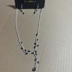 Windsor Necklace And Earrings 