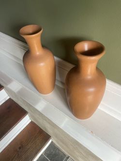 Pair Vases