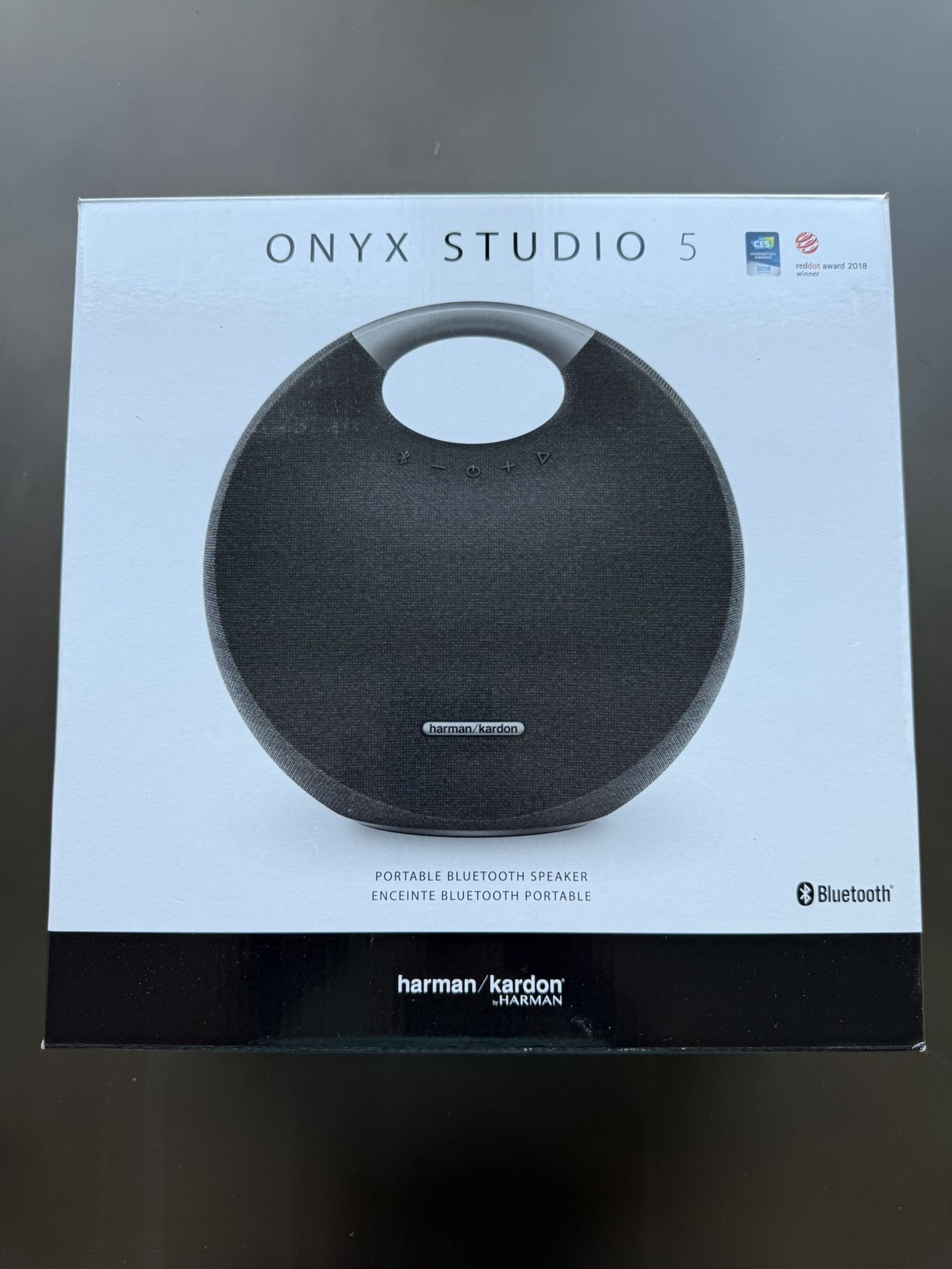 Onyx Studio 5