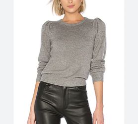 WOMENS EXPRESS GRAY SWEATER SIZE MEDIUM 