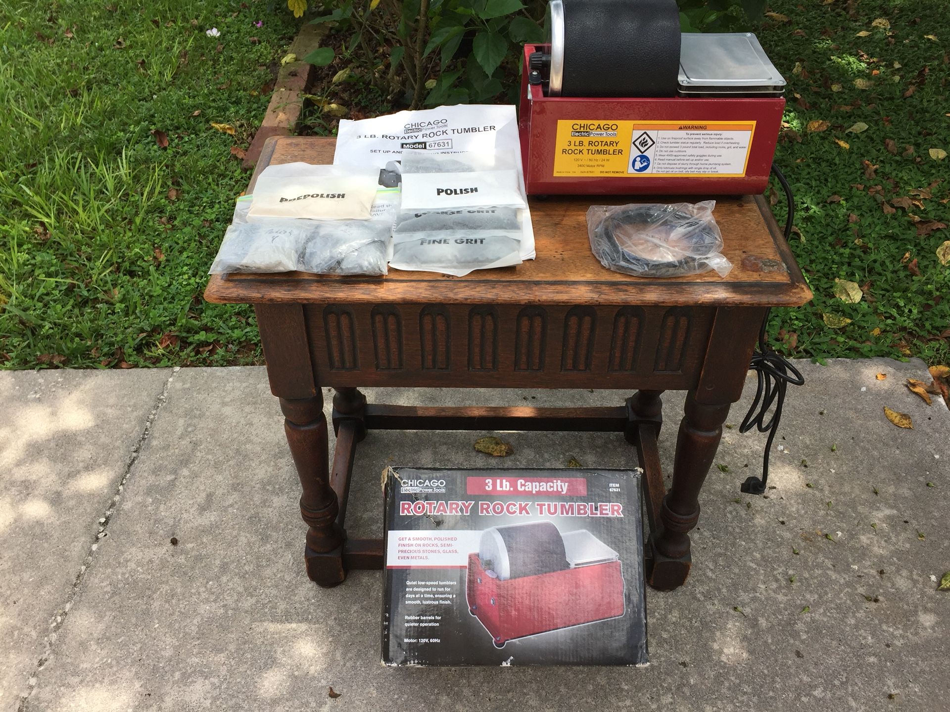 Chicago electric 3 Lb rotary rock Tumbler.