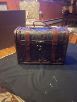 Vintiquewise Treasure Box Wood Faux Leather Decorative