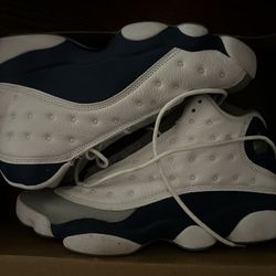 Jordan 13s  Blue And White  Size 9