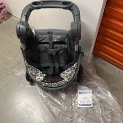 Graco full Size Stroller - Like New