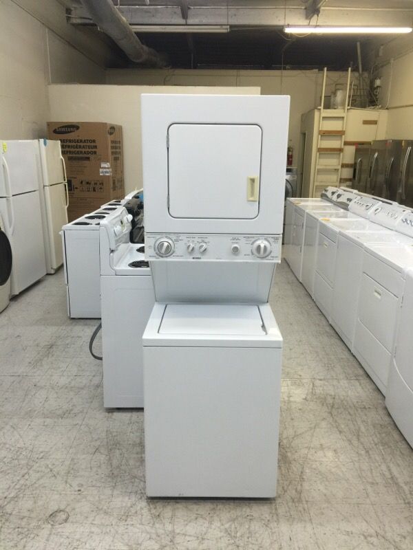 Kenmore 24" Washer and Electric Dryer Stacked Set (Laundry Center) for Sale in San Jose, CA