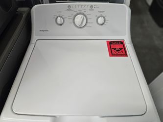 Hotpoint Clothes Dryer White