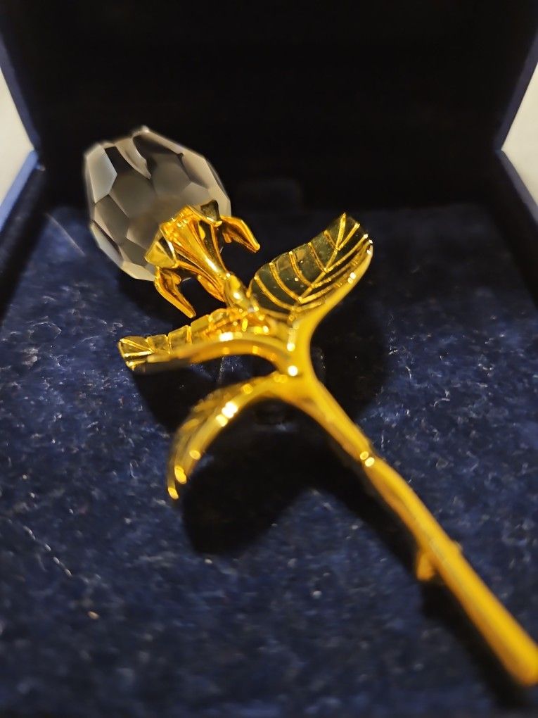 Swarovski Pin New In Box