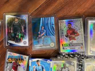 Cristiano Ronaldo Casemiro, Phil Foden, Savinho Manchester soccer cards, and memorabilia lot B