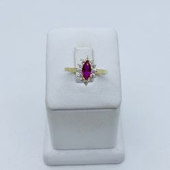 10k Gold Ring 7.5 - Anillo En Oro 