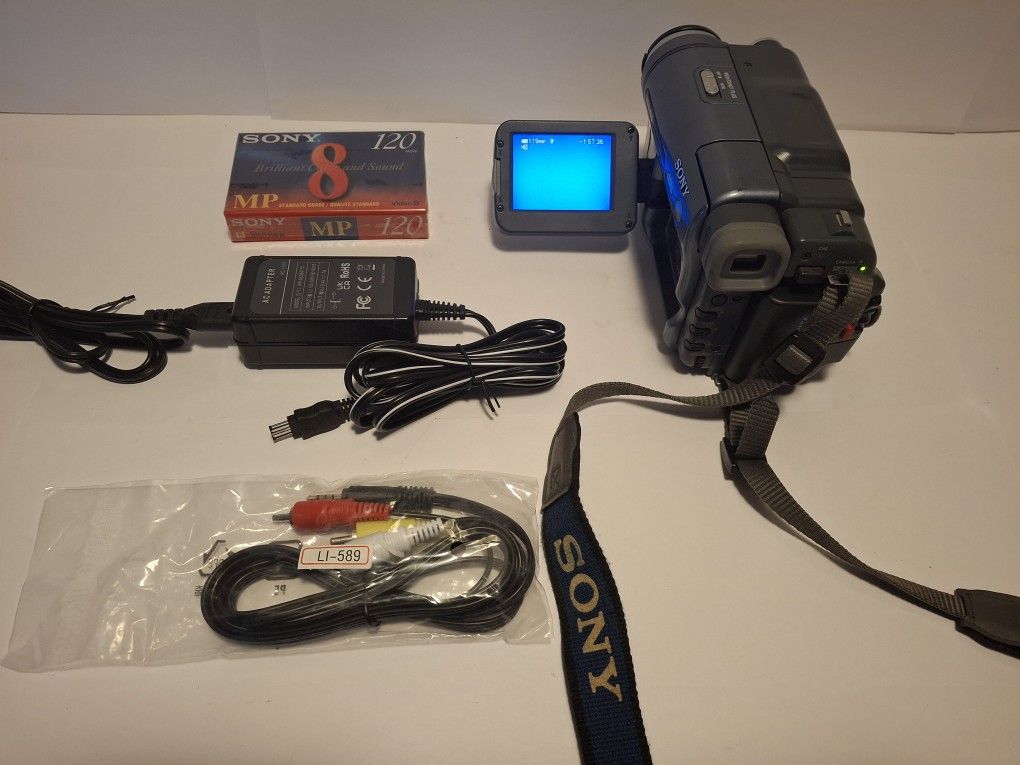 Sony Handycam Hi8 8mm Camcorder
