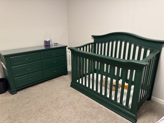 Wood crib and Dresser