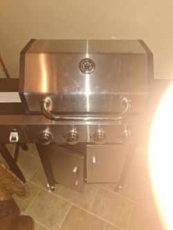 Brand new gas grill
