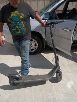 Electric scooter