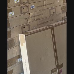 36 in  x 28 in. Frameless Anti-Fog LED Wall Bathroom Vanity Mirror NEW IN BOX!! MANY AVAILABLE  