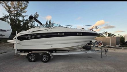 2008 25 Crownline Cabin Cruiser Cuddy Cabin