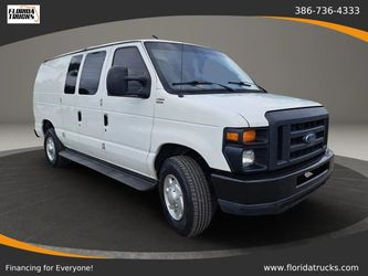 2013 Ford E350 Super Duty Cargo