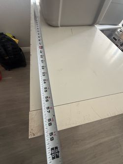 TV stand / collectible stand