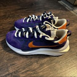 Nike - Vaporwaffle - Sacai Dark Iris - 8.5 Mens 