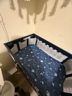 Babyletto Origami Mini Crib + Mattress, Sheets & Protectors