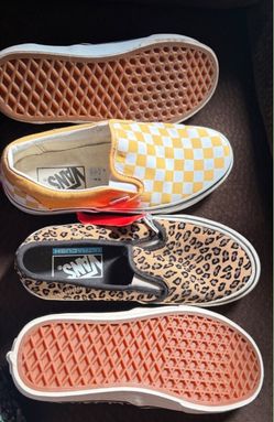 Vans Classic Slip-On Sneakers – 2 Pairs