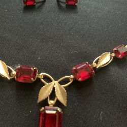 Gold Plated Synthetic Ruby Vintage Necklace And Earrings 