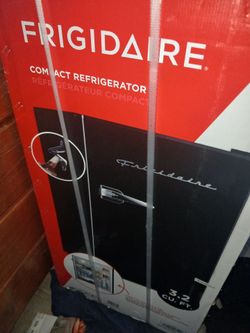 Mini fridge