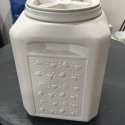 35lb Pet food container