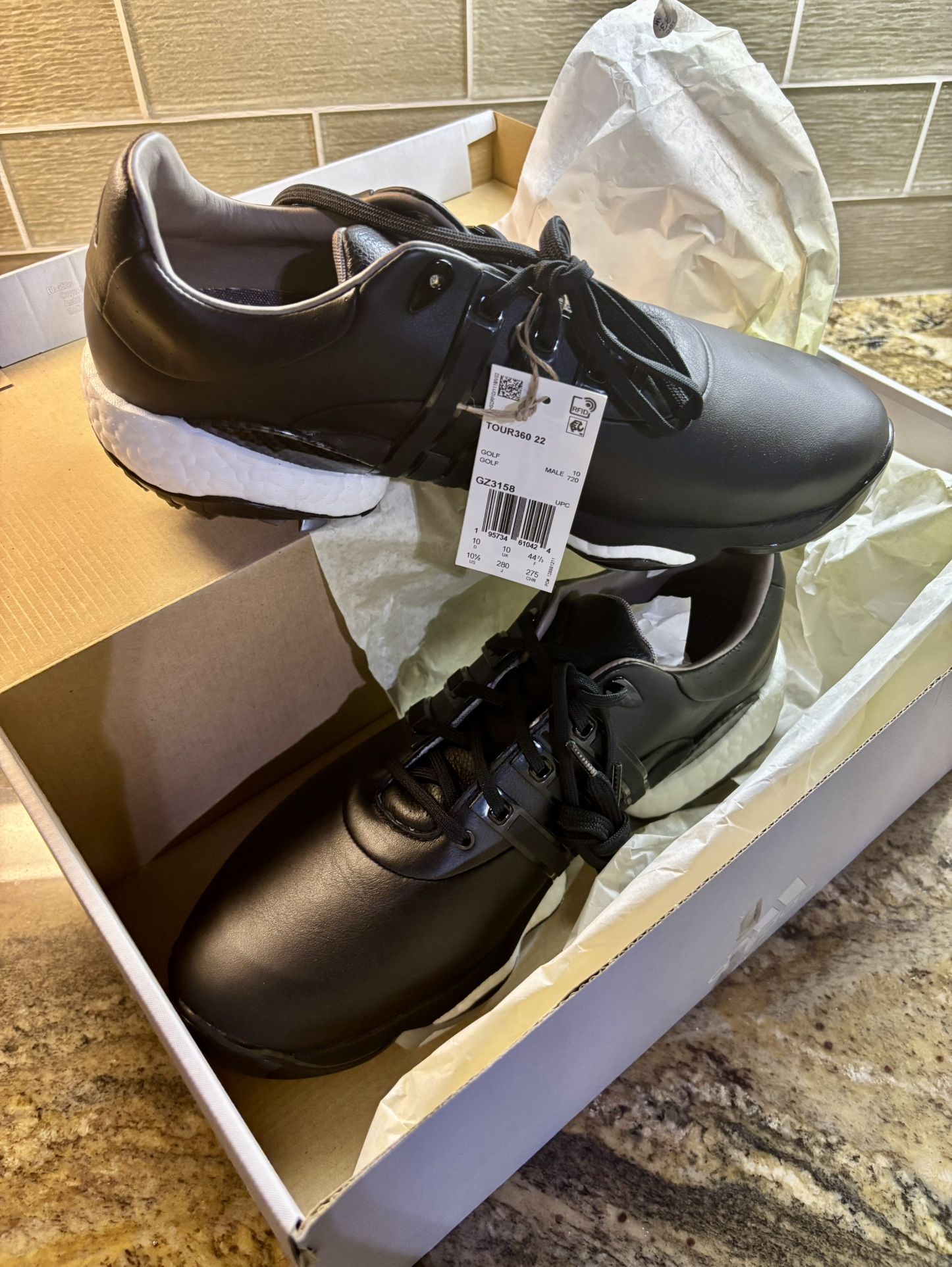 Adidas Men's Tour360 22 Golf Shoes, Core Black/Core Black/Red, 10.5