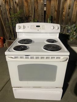 GE Stove