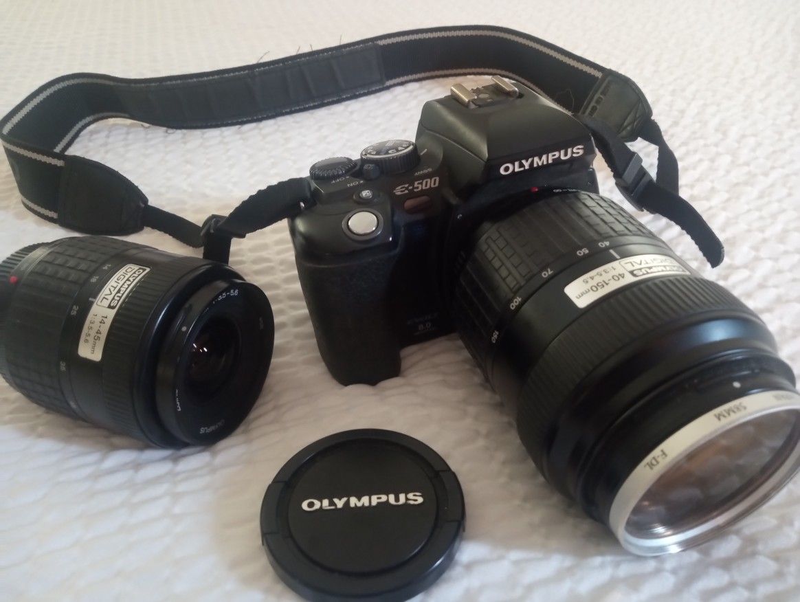 Olympus E500 Camera