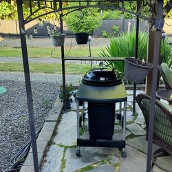 Weber 22" Performer Charcoal Grill Unit