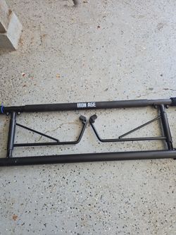 Pull up bar