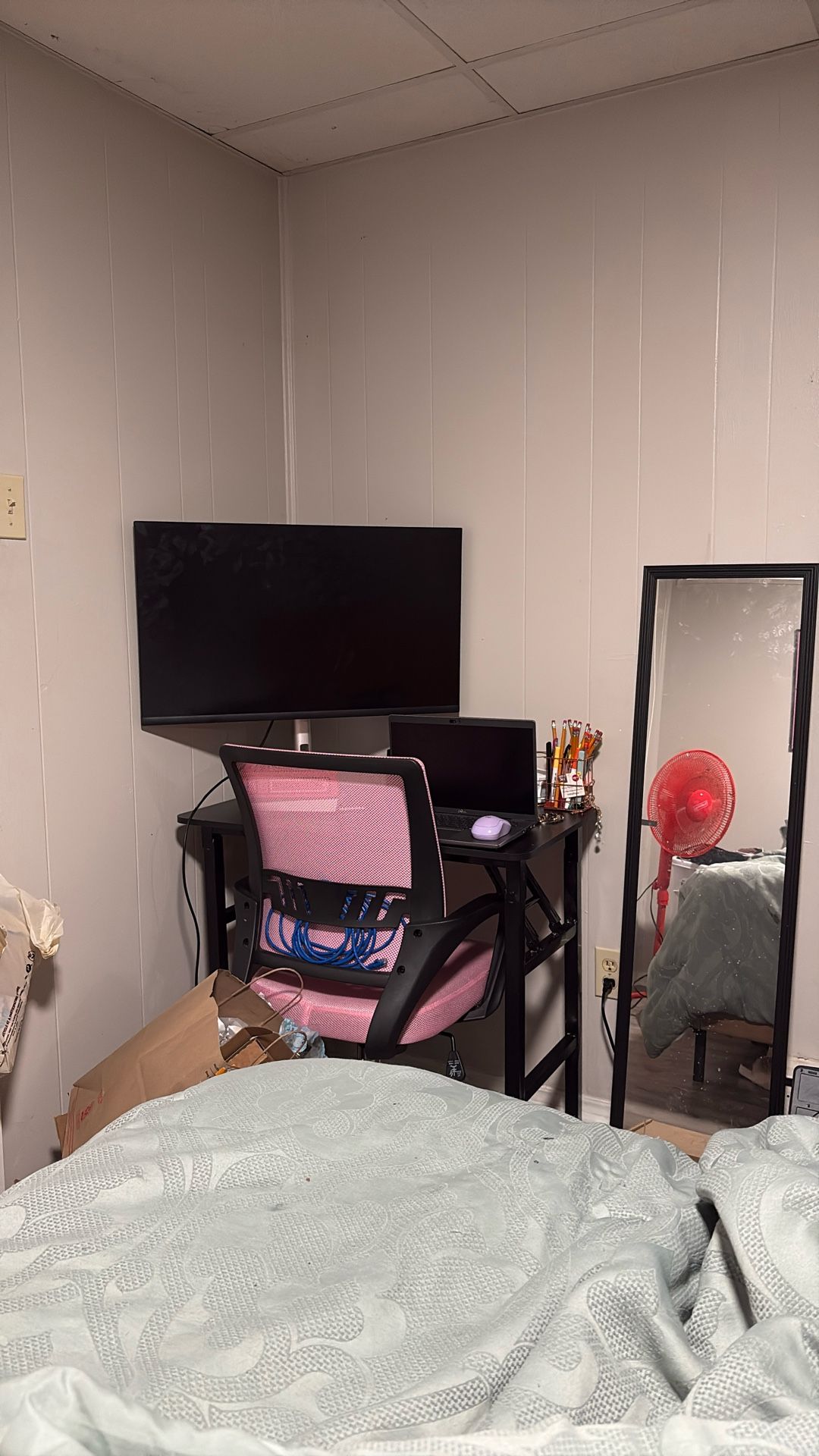 40 Inch Computer monitor