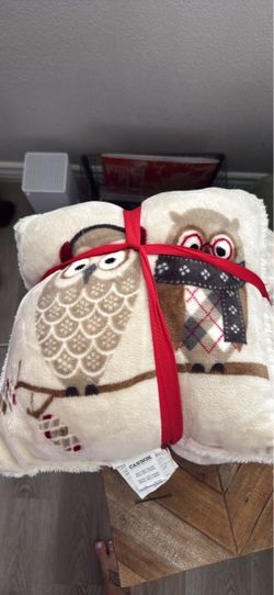 Cannon Owl Print Fleece Throw Blanket