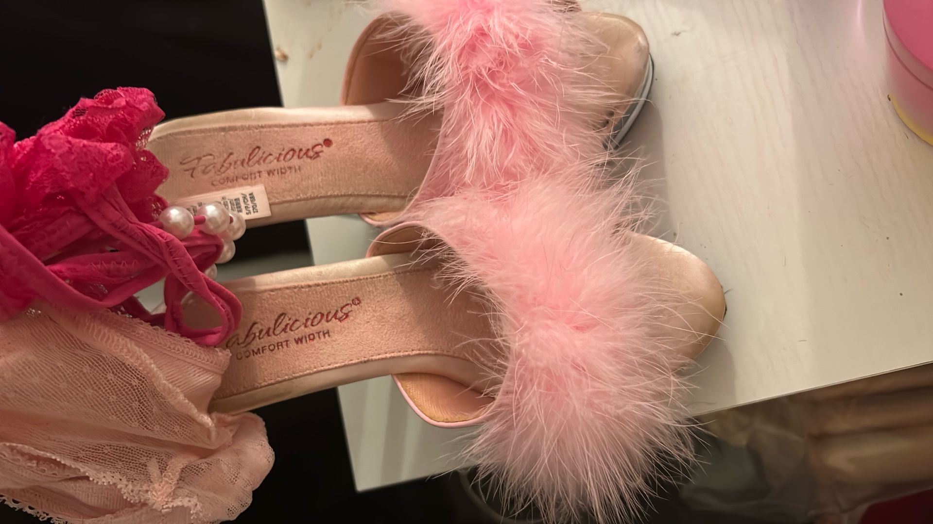  Fluffy Pink Heels 