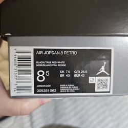 Air Jordan 8 Retro Size 8.5