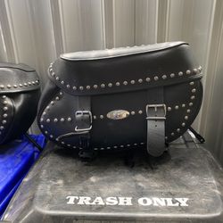 Harley Davidson Heritage Softail Saddlebags