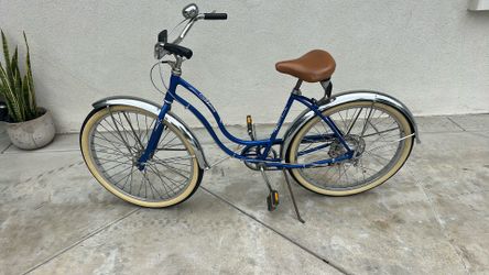 Schwinn cruiser 5