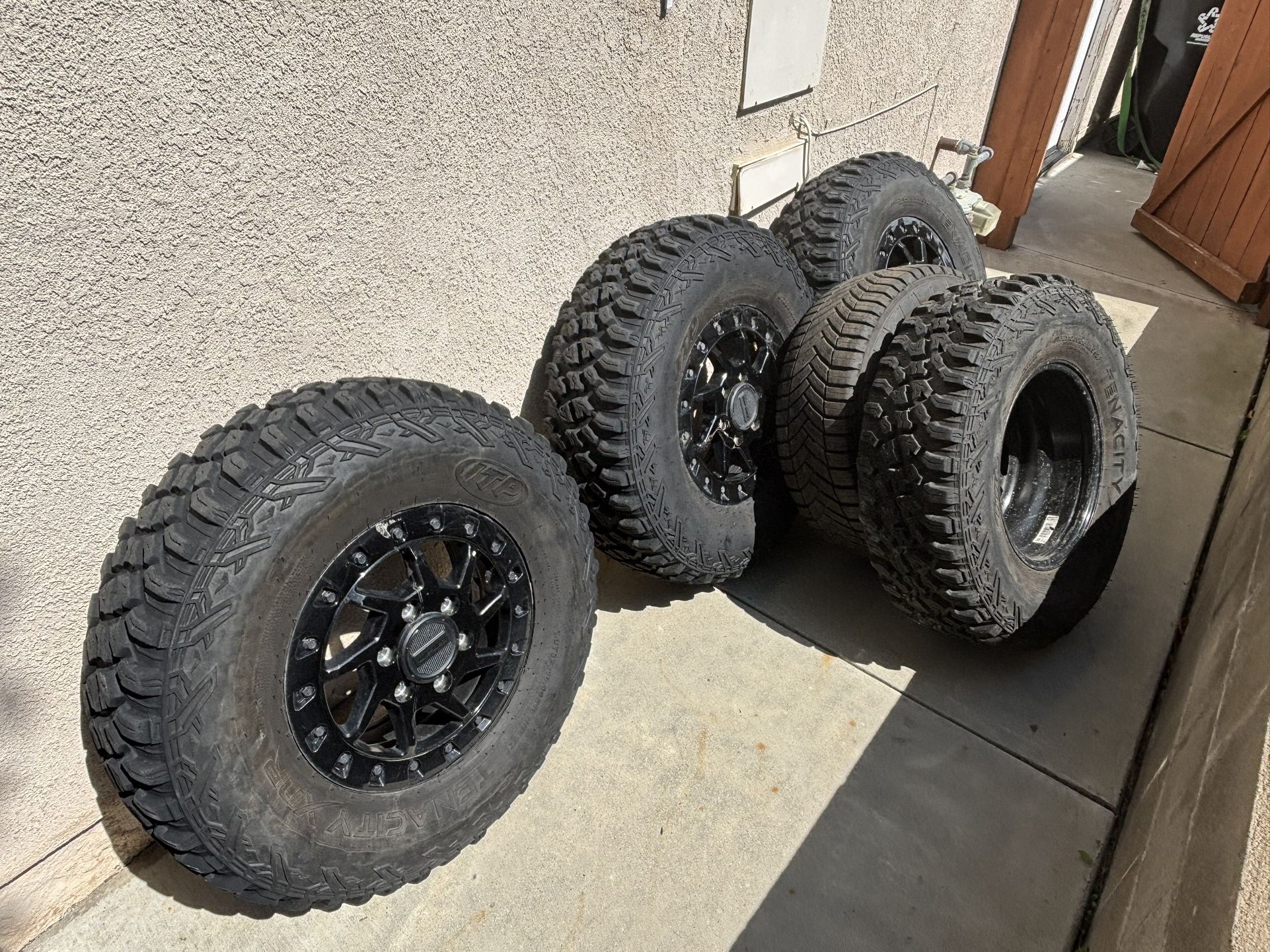Canam Wheels & Tires