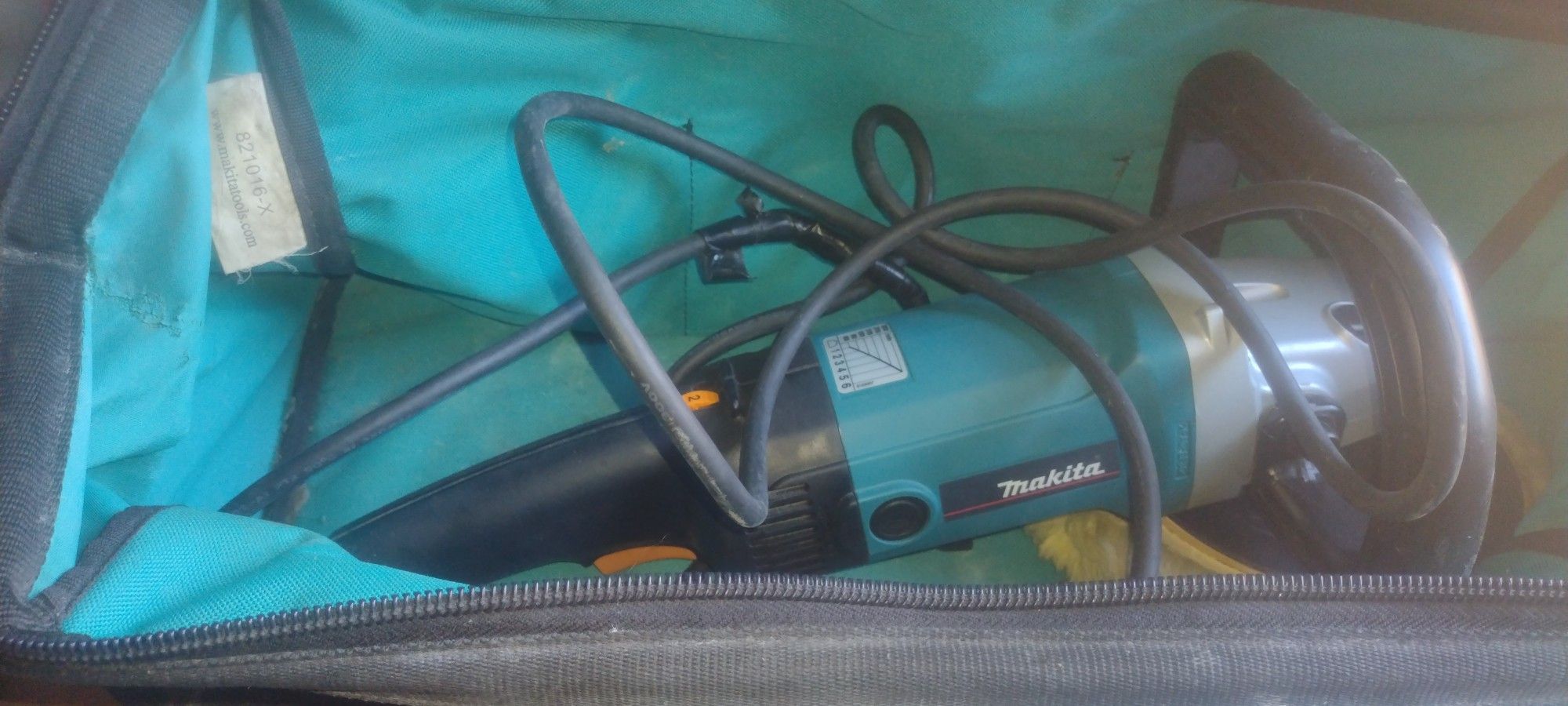 Pulidora Makita Polisher