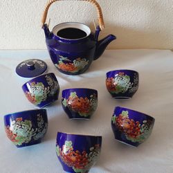 7 Piece Japanese Cobalt Blue with Gold Rim Teaset