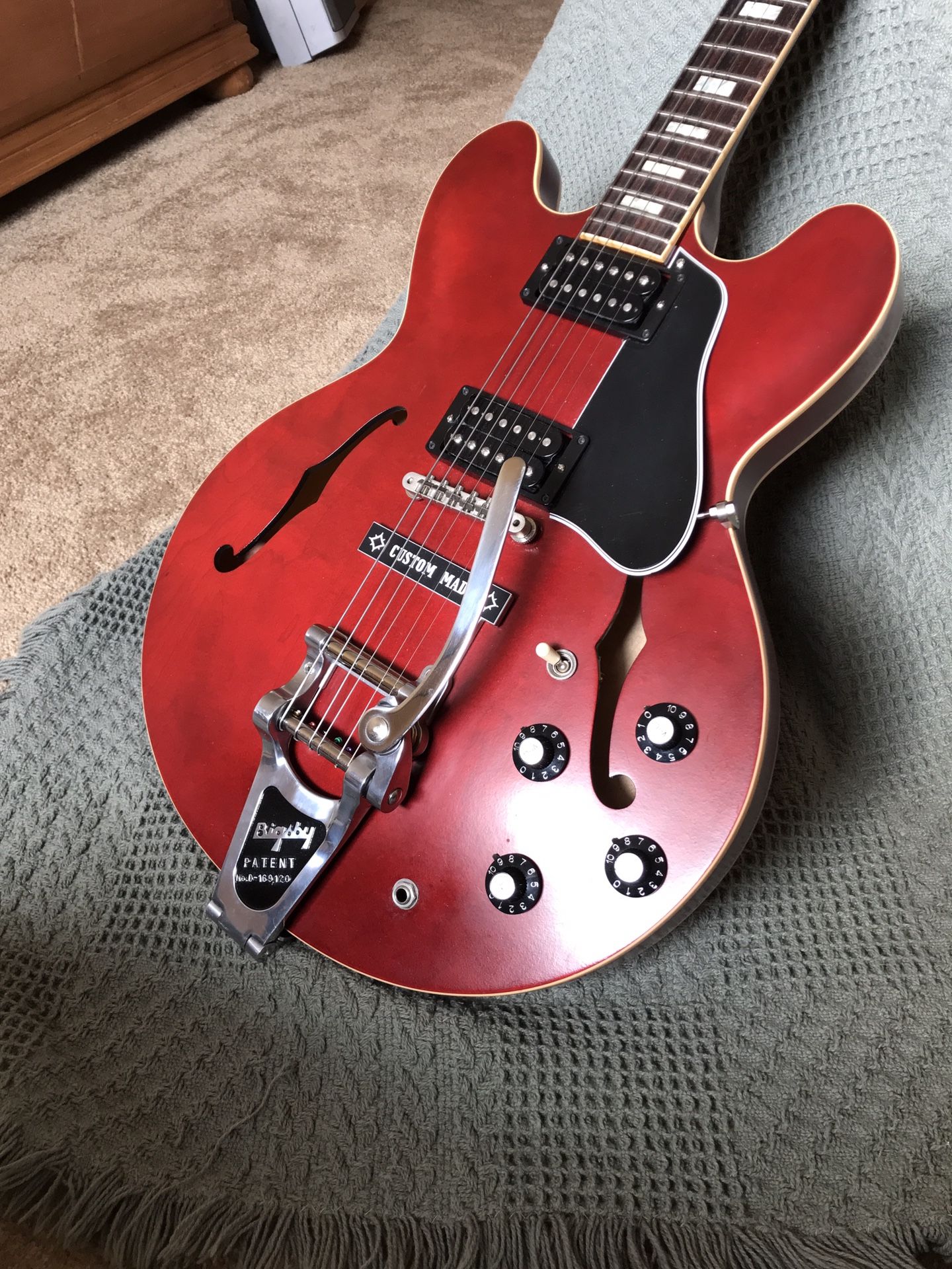 Gibson ES 335 Custom Electric Guitar The Color Is The Beautiful Wine Red.