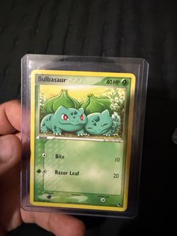 Pop Series 2 Bulbasaur and Ivysaur
